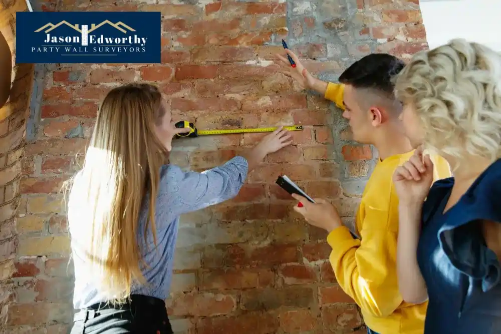 What are the responsibilities of a party wall surveyor Weymouth?